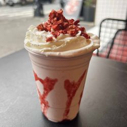 Softside - Strawberry Mikshake 10/10