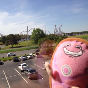Carowinds - Amusement Parks Near Me - Charlotte, North Carolina Carowinds - Amusement Parks Near Me - Charlotte, North Carolina