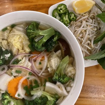 Mama Pho - Vegetarian Pho - Vietnamese Near Me - Honolulu, Hawaii Mama Pho - Vegetarian Pho - Vietnamese Near Me - Honolulu, Hawaii