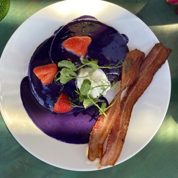 The Boardroom - Ube pancakes - Cocktail Bars Near Me - Kailua, Hawaii