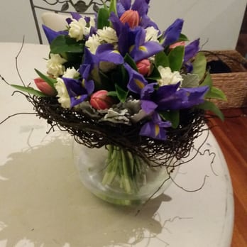 Flowerlovers - Florists Near Me - Rocklea, QLD