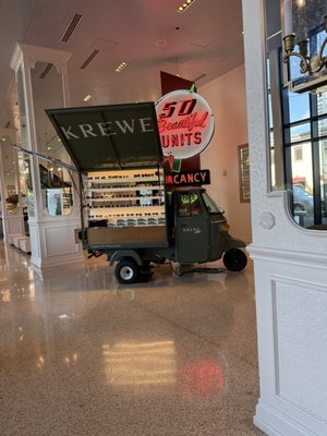 White Limozeen by null White Limozeen by null