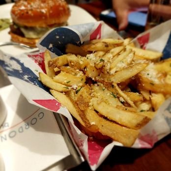 Gordon Ramsay Burger Las Vegas - Truffle Parmesan Fries - Burgers Near Me - Las Vegas, Nevada