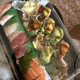 Rainbow roll and Dragon Roll