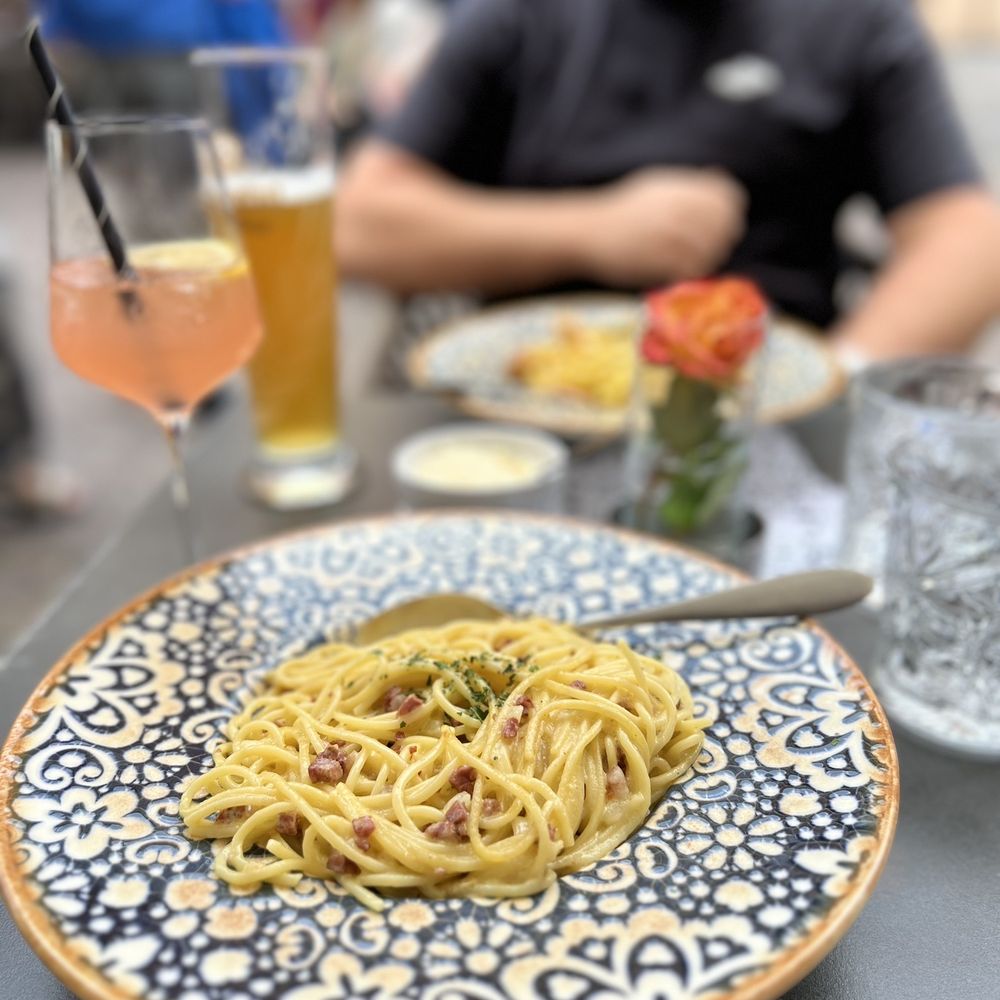 Spaghetti Carbonara Spaghetti Carbonara