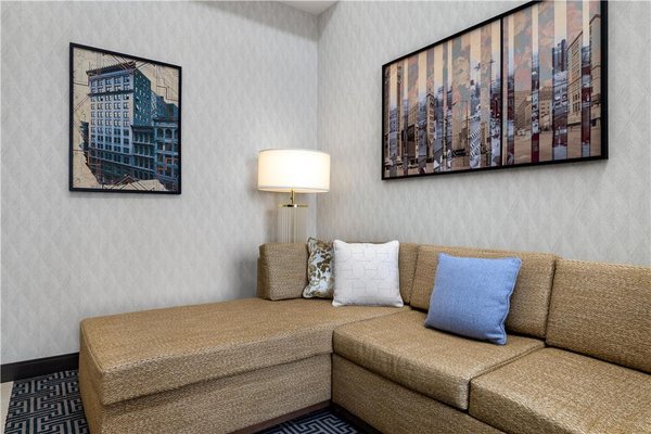 Hilton Garden Inn Indianapolis Downtown by null