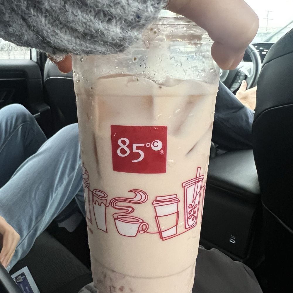 85°C Bakery Cafe-Alhambra - Fresh Strawberry Milk Tea missing lychee jelly :( - Coffee & Tea Near Me - Alhambra, California 85°C Bakery Cafe-Alhambra - Fresh Strawberry Milk Tea missing lychee jelly :( - Coffee & Tea Near Me - Alhambra, California