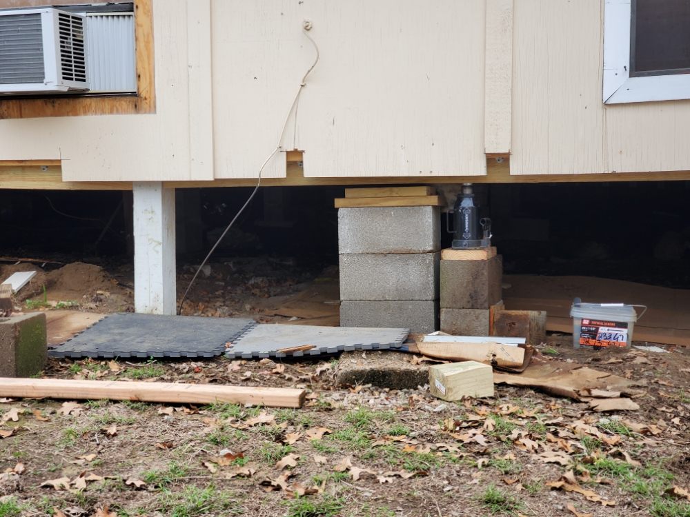 Slide of Pretty Ugly Services