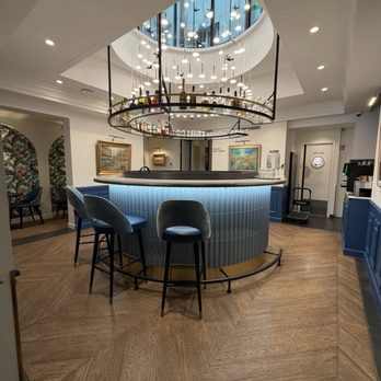 Hôtel Cambon - breakfast area - Hotels Near Me - Paris, 75