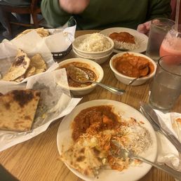 Roti, garlic naan, chicken tikka masala, and lamb vindaloo, strawberry Lasi, Mango Lasi. Food was great! Roti, garlic naan, chicken tikka masala, and lamb vindaloo, strawberry Lasi, Mango Lasi. Food was great!