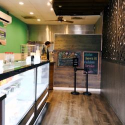Aloha Fresh - Interior