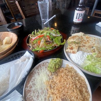 Hortencias At The Cliffhanger - Fajitas with no meat Veggie quesadillas  Chips and salsa - Mexican Near Me - Crestline, California