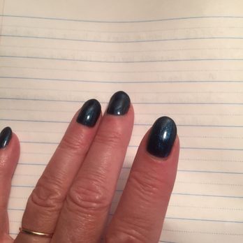 Redmond Nails Salon - This pic was taken 5 days after my mani. - Nail Salons Near Me - Redmond, Washington