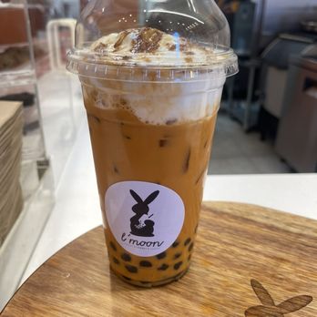 L'moon Creamery - Pasadena - caramel Brulé thai tea - Ice Cream & Frozen Yogurt Near Me - Pasadena, California