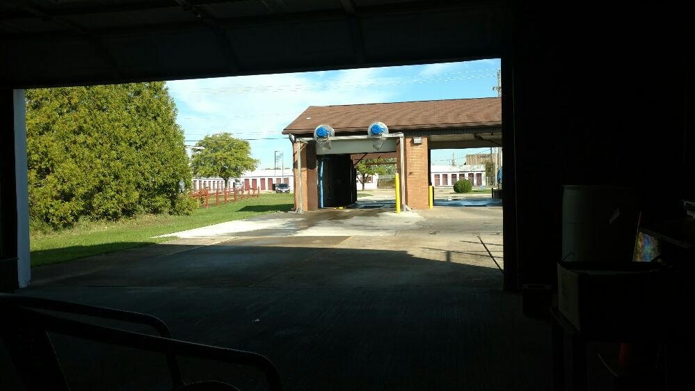 ONTARIO CAR WASH AND MINIWAREHOUSE 19 Photos 2175 Stumbo Rd