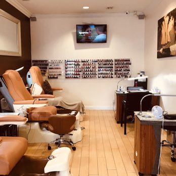 Nancy Manicurist - Nancy Manicurist Salon inside Jubilee Salon - Nail Salons Near Me - Pasadena, California