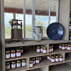 Adam's Apple Orchard & Country Store