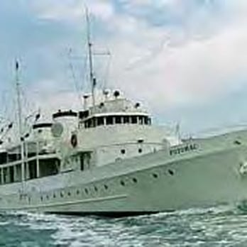 USS Potomac - Museums Near Me - Oakland, California