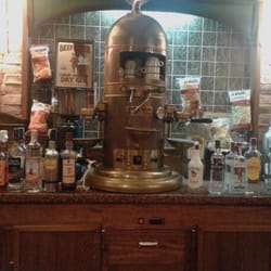 Meridiano - Una cafetera con pinta de antigua que no sé si usarán.