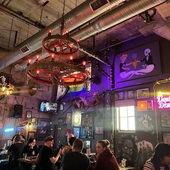 The 4th Horseman - Ambience - Pizza Near Me - Long Beach, California The 4th Horseman - Ambience - Pizza Near Me - Long Beach, California