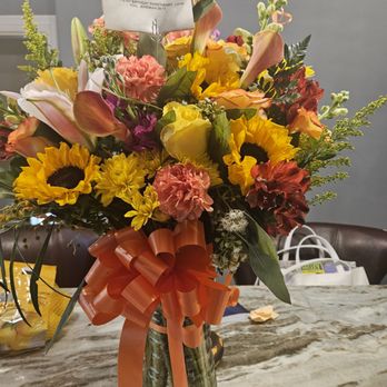 City Enchanted Gardens Florist - My daughter's 21st birthday flowers.. She is very happy!! - Florists Near Me - Chicago, Illinois City Enchanted Gardens Florist - My daughter's 21st birthday flowers.. She is very happy!! - Florists Near Me - Chicago, Illinois
