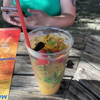 Upa Upa - Passion fruit mojito - Tiki Bars Near Me - Guayanilla, Puerto Rico