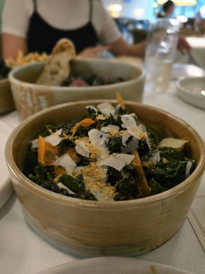 Ella Dine + Drinks by null