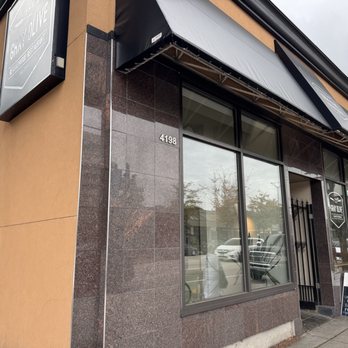 The Gray Olive Cafeteria - Front of restaurant~ - Breakfast & Brunch Near Me - Burnaby, British Columbia The Gray Olive Cafeteria - Front of restaurant~ - Breakfast & Brunch Near Me - Burnaby, British Columbia