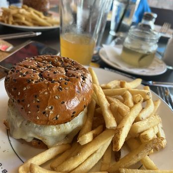 The Capital Burger - Burgers Near Me - Coral Gables, Florida The Capital Burger - Burgers Near Me - Coral Gables, Florida