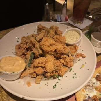 Grand Lux Cafe - Calamari - Desserts Near Me - Las Vegas, Nevada Grand Lux Cafe - Calamari - Desserts Near Me - Las Vegas, Nevada