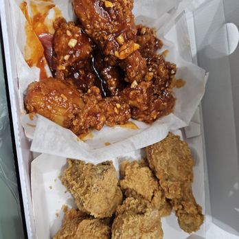 bb.q Chicken La Canada - Secret sauce and golden original chickens - Chicken Wings Near Me - La Cañada Flintridge, California bb.q Chicken La Canada - Secret sauce and golden original chickens - Chicken Wings Near Me - La Cañada Flintridge, California