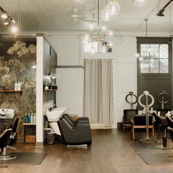Boom Swagger Salon