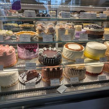 DESSERT GALLERY BAKERY & CAFE - Updated February 2025 - 1252 Photos