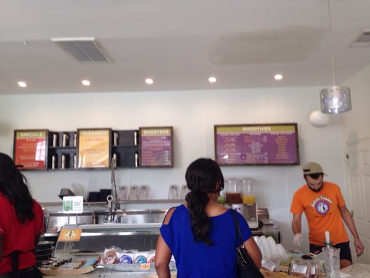 Arden's Garden Juice Bar & Smoothies East Point by null