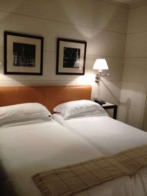 Gallery Hotel Art by null
