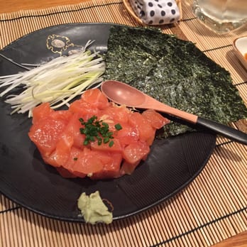 Azabu - Salmon tartare - Japanese Near Me - Paris, 75