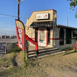 Exterior outside entrance of Steph's Sweet Treats - Outside of the building - Somerset, Texas Exterior outside entrance of Steph's Sweet Treats - Outside of the building - Somerset, Texas