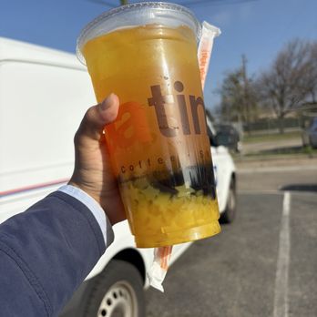 It's Boba Time - Selma - Mango Iced Tea with mango jelly stars and boba - Bubble Tea Near Me - Selma, California