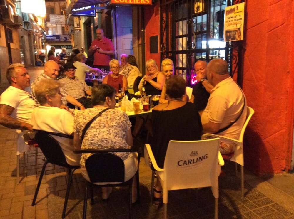 COLLIERS BAR 10 Photos Tapas Bars Carrer Sant Miquel, 8, Benidorm, Alicante, Spain