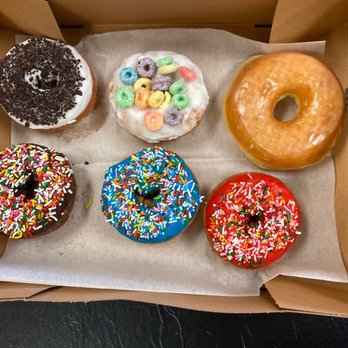 Anthony's Donuts - 1/2 dozen - Donuts Near Me - Las Vegas, Nevada