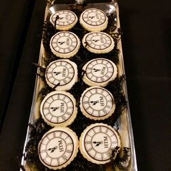 Killer Kakes & Confections - Hour To Midnight Escape Room treats!