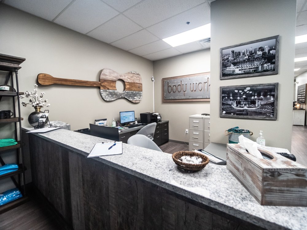BODY WORKS FRANKLIN Updated October 2024 17 Photos 1113 Murfreesboro Rd, Franklin