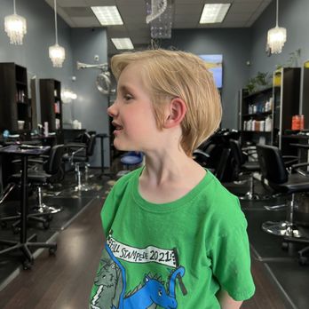 The Ex Salon - Young child's haircut - Hair Salons Near Me - Newark, California The Ex Salon - Young child's haircut - Hair Salons Near Me - Newark, California