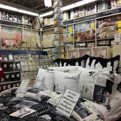 Bed Bath & Beyond - Bed