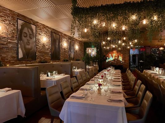 VILLA ROMANA Italian & Romanian Restaurant by null