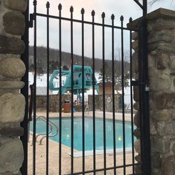 Inn At Holiday Valley - Heated outdoor pool and hot tub