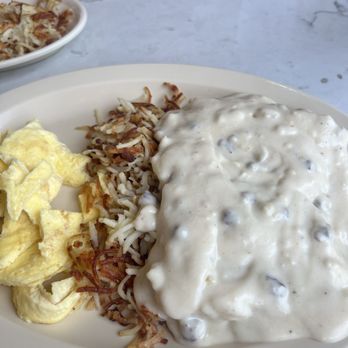Belle's Kitchen - Biscuits And Gravy - American Near Me - Houston, Texas Belle's Kitchen - Biscuits And Gravy - American Near Me - Houston, Texas