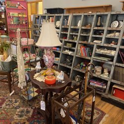 Blue Rooster Antiques