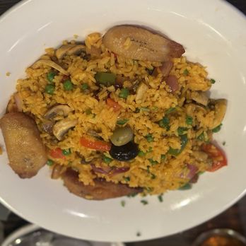 Latinos Y Mas - Vegetarian rice with plátano maduro. - Latin American Near Me - Ocala, Florida Latinos Y Mas - Vegetarian rice with plátano maduro. - Latin American Near Me - Ocala, Florida