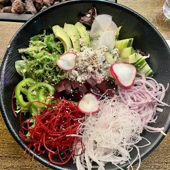 Sakana Sushi and Roll - Veggie Poki - Sushi Bars Near Me - Kensington, California